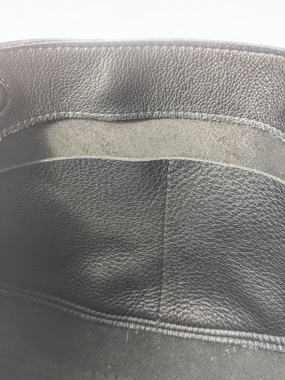 Portland Leather Koala Sling Bag, Large - Picture 10 of 11